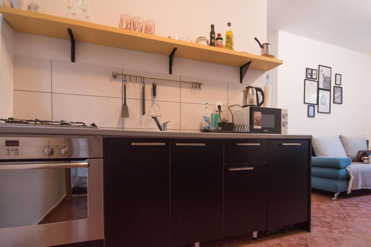 Apartmani Stones Sutivan I Ngoại thất bức ảnh
